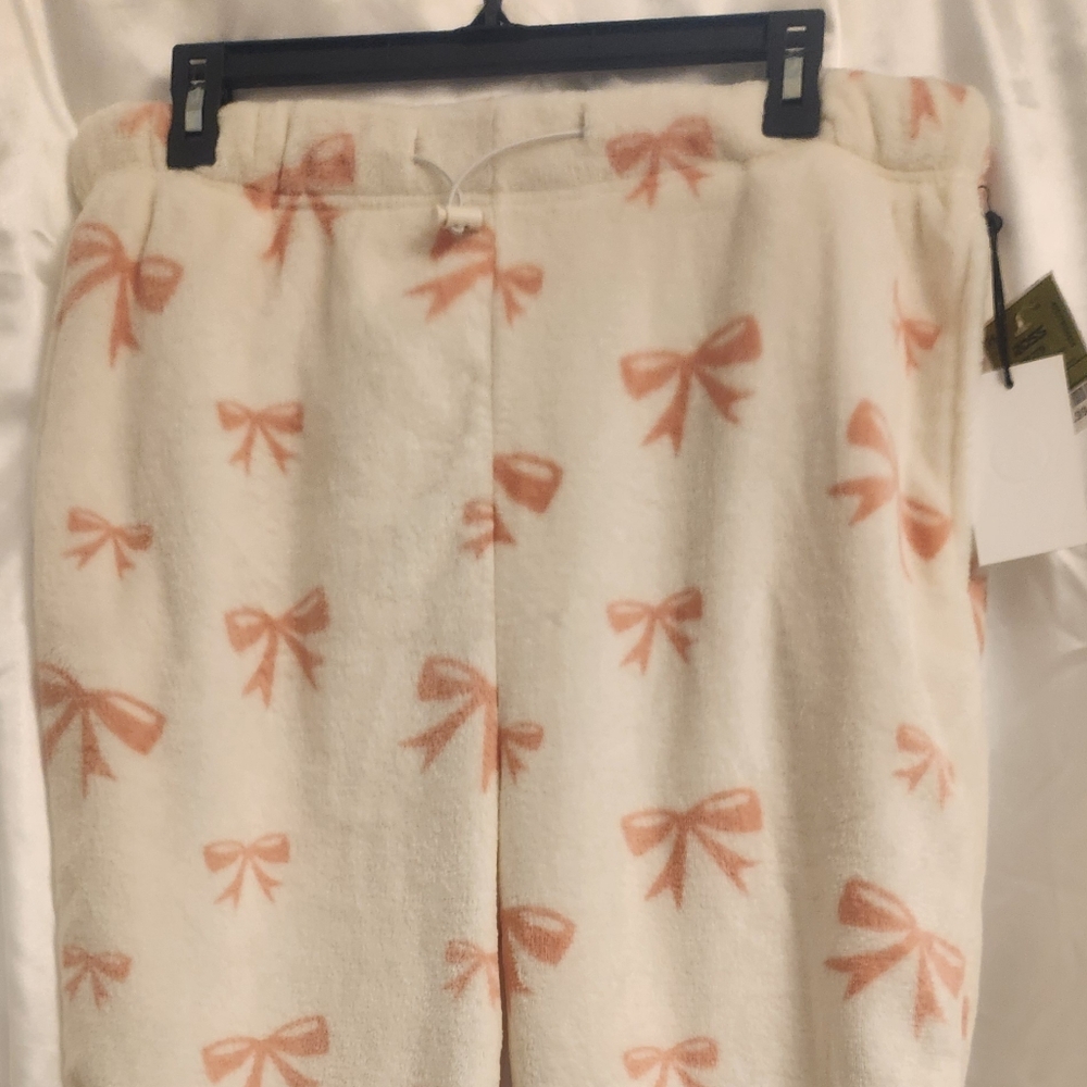 Angel Kiss Cream and Pink Bow Lounge Pants Sz Xl